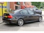 BMW 3-Serie 325i M Sport Edition. org ned 88dkm navi. schuifdak. clima.