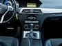 Mercedes-Benz C-klasse Coupé 180 Ambition AMG | Origineel NL | 3e Eigenaar | Bi - Xenon | LED | Sportstoelen | Sport Onderstel | Climate Control | Cruise Control | Parkeersensoren | Metallic Lak | Lichtmetalen Velgen |