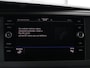 Volkswagen Transporter 2.0 TDI L2H1 30 DC Highline | Leder/Alcantara | Stoelverwarming | Trekhaak | Carplay | Camera | Adaptive cruise | Full LED | Navigatie | Parkeerhulp | 19'' | 5-Persoons | Origineel NL