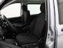Mercedes-Benz eVito Tourer 129 L2 PRO 90kWh | 8-PERSOONS | Snelladen 110 KWh | Navigatie | Parkeerpakket | Comfortbestuurdersstoel |Dodehoekassistent | 8 Zitplaatsen | 360Km Range | KORTING €25.700,- !!!