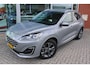 Ford Kuga 2.5 PHEV Vignale | Adaptive cruise control | Head up display | Winter Pack | Vol leder | Elektrische achterklep | Winterbandenset