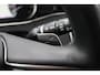 Land Rover Range Rover Evoque P300e R-Dynamic SE | ACC | Panoramadak | Trekhaak | Stoel+Stuurverwarming | Meridian | Dodehoekdetectie | Memory