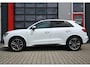 Audi Q3 45 TFSI e 3x S-Line 245PK | Pano | Trekhaak | Alcantara | Keyless | Digitaal Dash | Matrix Led | Stoelverwarming | Dodehoek detectie | Carplay / Android Auto | Adaptive Cruise | Lane Assist