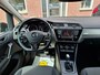 Volkswagen Touran 1.4 TSI Comfortline. Zeer netjes, 2de eigenaar. O.a. cruise, navi, pdc, bluetooth. Prijs rijklaar incl garantie
