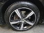 Volvo V40 1.5 T3 Kinetic R Design Pano LED Camera Trekhaak Clima Cruise LM