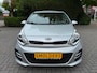 Kia Rio 1.2 CVVT DynamicLine, Clima, Achteruitrijcamera, Cruise Control, Navigatie, LM-velgen 16" & all-season banden, 1e eigenaar