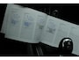 Volvo V40 T2 Kinetic 129PK Handgeschakeld | Verwarmbare Voorruit | Trekhaak | Getint Glas | Cruise Control | Navigatie | Bluetooth | Achteruitrijcamera | Parkeersensoren Achter | Stoelverwarming |