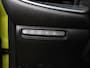 Abarth 500c 42 kWh 155pk Cabrio | Alcantara interieur | Navigatie | AppleCarplay/Android | Verwarmde voorstoelen
