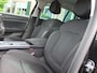 Renault Megane Estate 1.3 TCe Limited , Camera , Stoelverwarming, Trekhaak , Bluetooth , Pdc enz. Carplay