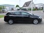 Renault Megane Estate 1.3 TCe Limited , Camera , Stoelverwarming, Trekhaak , Bluetooth , Pdc enz. Carplay