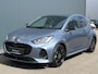 Mazda 2 Hybrid 1.5 Homura / Uit Voorraad Leverbaar! / Nieuwe kleur: Sky Grey