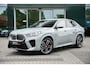 BMW IX2 xDrive30 67 kWh M Sport Edition | Elektrische Trekhaak | Driving Assistant Plus | Stuurwielverwarming | Adaptief Onderstel |