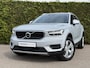 Volvo XC40 T3 Momentum Pro | Blis | Apple CarPlay | Bluetooth | Keyless