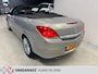 Opel Astra TwinTop 1.8 Enjoy Cabriolet vast dak -2e eigenaar 93.000 km-17 icnh 4 seizoensbanden
