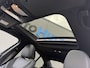 BMW 3-Serie 330i High Executive M Sport Schuif-/ Kanteldak 19 Inch Wegklapbare trekhaak Achteruitrijcamera Carplay Stoelverwarming