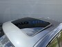 BMW 3-Serie 330i High Executive M Sport Schuif-/ Kanteldak 19 Inch Wegklapbare trekhaak Achteruitrijcamera Carplay Stoelverwarming