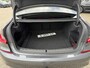BMW 3-Serie 330i High Executive M Sport Schuif-/ Kanteldak 19 Inch Wegklapbare trekhaak Achteruitrijcamera Carplay Stoelverwarming