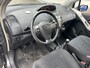 Toyota Yaris 1.3 VVTi Aspiration AIRCO BLUETOOTH TREKHAAK NAP!