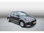 Mazda 2 Hybrid 1.5 Prime-line , Apple Carplay, Adap. Cruise, Climate Control, Camera, Isofix, DAB+, Lichtsensor, Stuurwielbediening, LKA