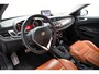 Alfa Romeo Giulietta 1.4 T Distinctive Aut. [ Navigatie Leder Stoelverwarming ]