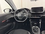 Peugeot 208 1.2 PureTech Blue Lease Active (Face-lift) (INCL-BTW) *FULL-LED | NAVI-FULLMAP | CARPLAY | PRIVACY-GLASS | DAB | ECC | PDC | CRUISE | TOWBAR | 16''ALU*