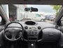 Toyota Yaris 1.3-16V VVT-i Luna | Airco | Centrale Vergrendeling | Radio | APK 17-03-2027