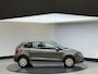 Volkswagen Polo 1.0 Comfortline | Airco | 5 Deurs | El ramen voor/achter | Zeer Zeunig |
