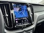 Volvo XC60 B4 Ultimate Bright | 20" | Panoramadak | 360 Camera | Head-Up | Harman Kardon | Full LED | Elektr. verst. Stoelen | Getint Glas | Adaptieve Cruise | BLIS | Stoel/Stuurverwarming