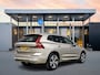 Volvo XC60 B4 Ultimate Bright | 20" | Panoramadak | 360 Camera | Head-Up | Harman Kardon | Full LED | Elektr. verst. Stoelen | Getint Glas | Adaptieve Cruise | BLIS | Stoel/Stuurverwarming