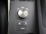 Lexus IS 300h Hybrid Business Line | Dealer onderhouden | Elektrisch schuif-/kanteldak | Stoelverwarming | Cruise control Adaptive |