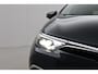 Toyota Auris Touring Sports 1.8 Hybrid Executive | Panoramadak | Navigatie | Stoelverwarming | Parkeersensoren voor/achter | LED | Keyless | Cruise Control | Clima | Camera | Rijstrooksensor | 16 inch | Bluetooth