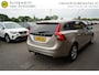 Volvo V60 1.6 T4 180PK MOMENTUM ORIGINEEL NEDERLANDS NAVIGATIE TREKHAAK LED PDC ECC AIRCO CRUISECONTROL LMV BLISS PRIVACYGLAS 4X ELECTR.RAMEN/SPIEGELS