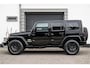 Jeep Wrangler Unlimited 3.8 Sahara / Black edition / 90 dkm !