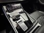 Audi Q8 60 TFSI e quattro Pro Line S Competition | Trekhaak | Head-Up Display | Panoramadak | Leer | Luchtvering