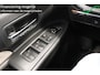 Mitsubishi Outlander 2.0 PHEV Instyle | leder | schuifdak |trekhaak | premium audio | stoelverwarming | climate & cruise control