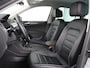 Volkswagen Tiguan 1.4 TSI eHybrid Elegance Exclusive | SOH 89,1% | Leder | Stoelverwarming | 360 Camera | Virtual Cockpit | Adaptive cruise | Carplay | Sfeerverlichting | Navigatie | Matrix LED | PHEV | Plug In