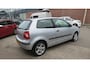 Volkswagen Polo 1.4-16V