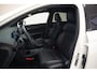 MG MG4 Electric Long Range Luxury 64 kWh 3 fase [ LED Navi Stoelverwarming ]