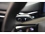 MG MG4 Electric Long Range Luxury 64 kWh 3 fase [ LED Navi Stoelverwarming ]