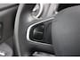 Renault Clio Estate 0.9 TCe Limited | Trekhaak | Cruise-control | Telefoonvoorbereiding | Parkeersensoren | All-Season |