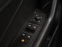 Volkswagen T-Roc 1.5 TSI R-Line Edition 150PK DSG | Led | Trekhaak | Navigatie | Stoelverwarming | Camera
