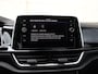 Volkswagen T-Roc 1.5 TSI R-Line Edition 150PK DSG | Led | Trekhaak | Navigatie | Stoelverwarming | Camera