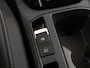 Volkswagen T-Roc 1.5 TSI R-Line Edition 150PK DSG | Led | Trekhaak | Navigatie | Stoelverwarming | Camera