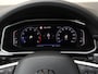 Volkswagen T-Roc 1.5 TSI R-Line Edition 150PK DSG | Led | Trekhaak | Navigatie | Stoelverwarming | Camera