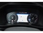 Volvo XC40 T3 163PK Automaat R-Design Adaptieve cruise control / Leder met alcantara bekleding / Parkeersensoren met camera / Trekhaak / stoel - en stuurverwarming / Apple carplay
