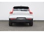 Volvo XC40 T3 163PK Automaat R-Design Adaptieve cruise control / Leder met alcantara bekleding / Parkeersensoren met camera / Trekhaak / stoel - en stuurverwarming / Apple carplay