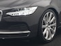 Volvo V90 T6 AWD Inscription PHEV 340pk Dealer O.H. | Trekhaak Af Fabriek | Panodak | Head Up | Adaptive Cruise | 360 Camera | Harman / Kardon | Lederen Sportstoelen Memory & Verwarmd | Keyless | Stuur Verwarmd | Blis | Apple Carplay | DAB | Plug In Hybrid |