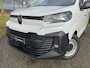Citroën Jumpy L2 2.0 BlueHDI 145pk | BPM vrij | NAVI | Apple Carplay | Android Auto | Multimedia | Digitale cockpit | Achteruitrijcamera | Parkeersensoren voor en achter | Dode hoek detectie | Mistlampen | Automatische verlichting | Elektrisch inklapbare spiegels