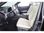 Lexus UX 300h Luxury Line | BTW-Auto | Head-up Display | Stoel & Stuurverwarming |