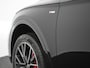 Audi Q5 50 TFSI e S edition PHEV 300pk Dealer O.H. | Trekhaak Af Fabriek | Camera | Lederen Sportstoelen Verwarmd | Sfeerverlichting | Keyless | Blis | Navigatie | DAB | 20"L.M | Virtual | Plug In Hybrid |